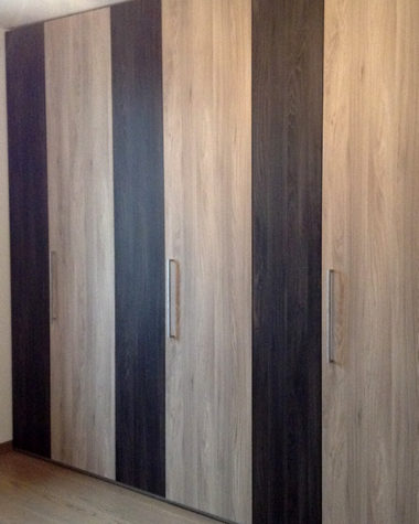 Armadio laminato bicolore